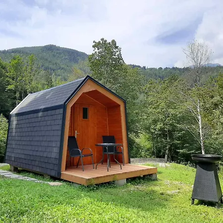 & Glamping Grintovec Preddvor