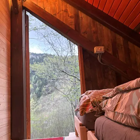 & Glamping Grintovec