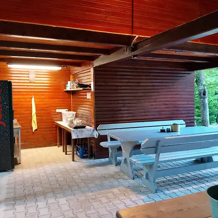 Lüks kamp alanı & Glamping Grintovec
