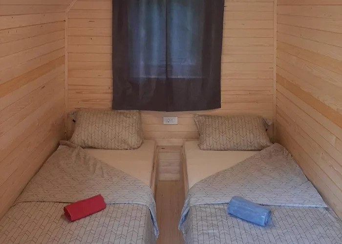 & Glamping Grintovec Preddvor