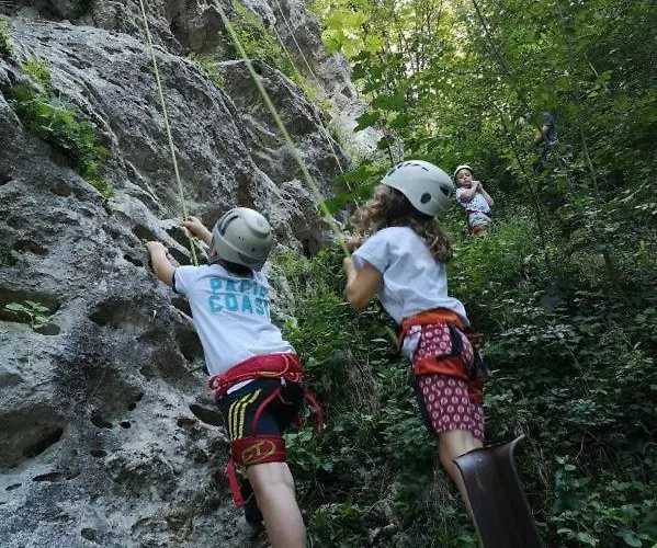 Luxe tent & Glamping Grintovec