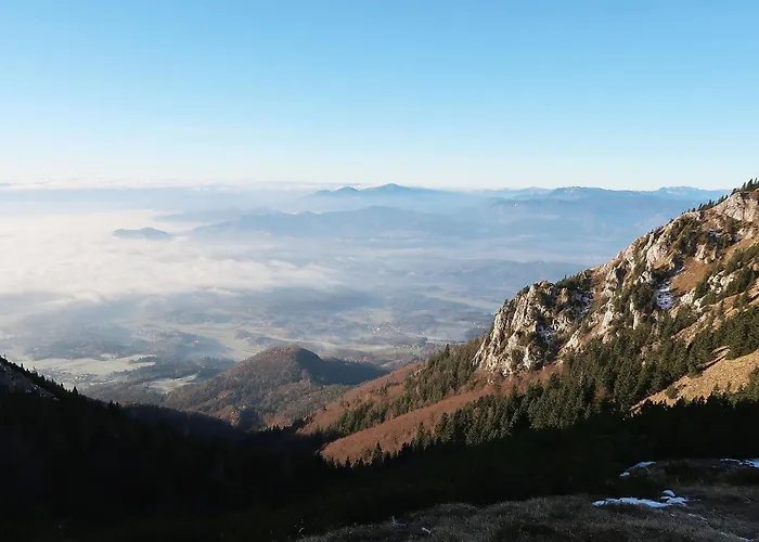 & Glamping Grintovec