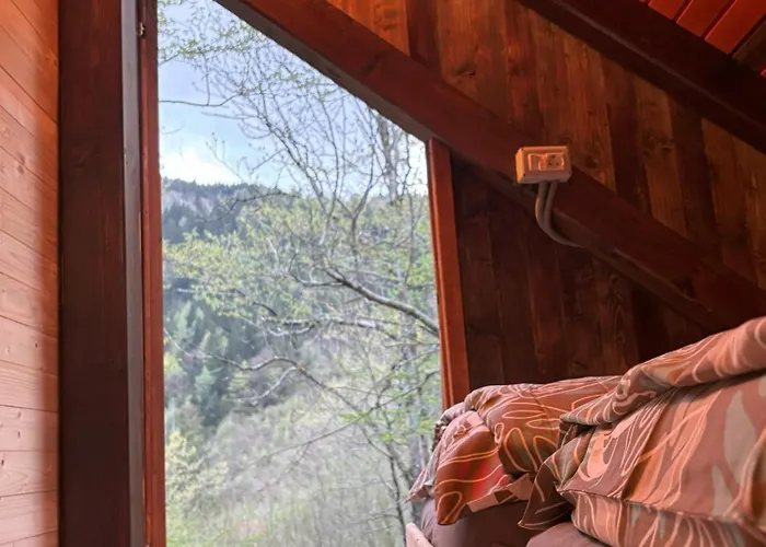 & Glamping Grintovec