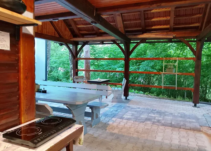 Luxury tent & Glamping Grintovec *